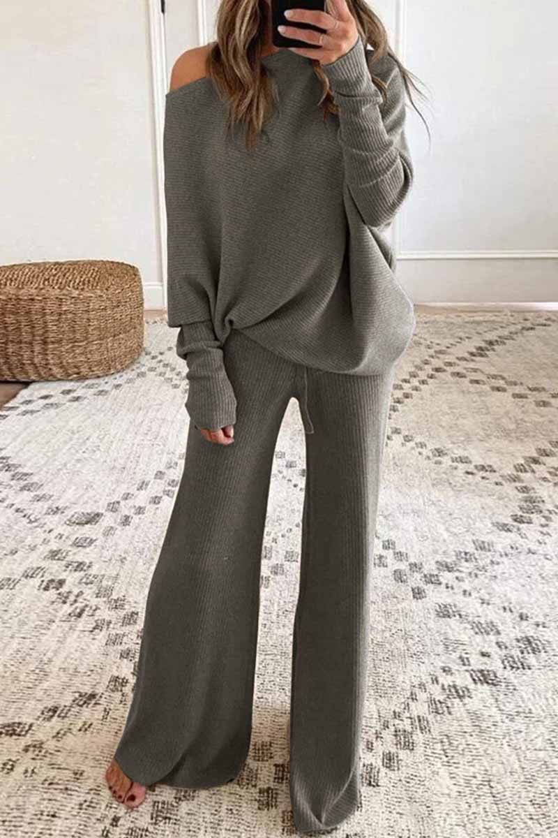 Well Tailored Garment with a Graceful Silhouette