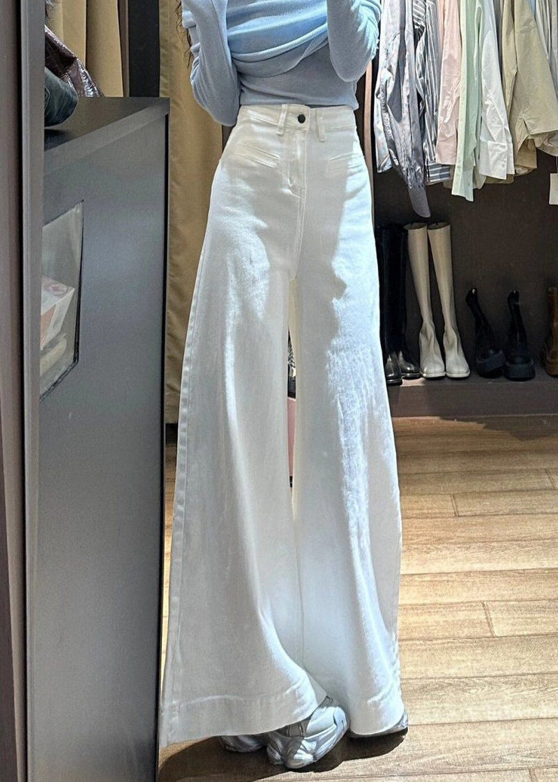 Beautifully Finished Pants in a Timeless Design