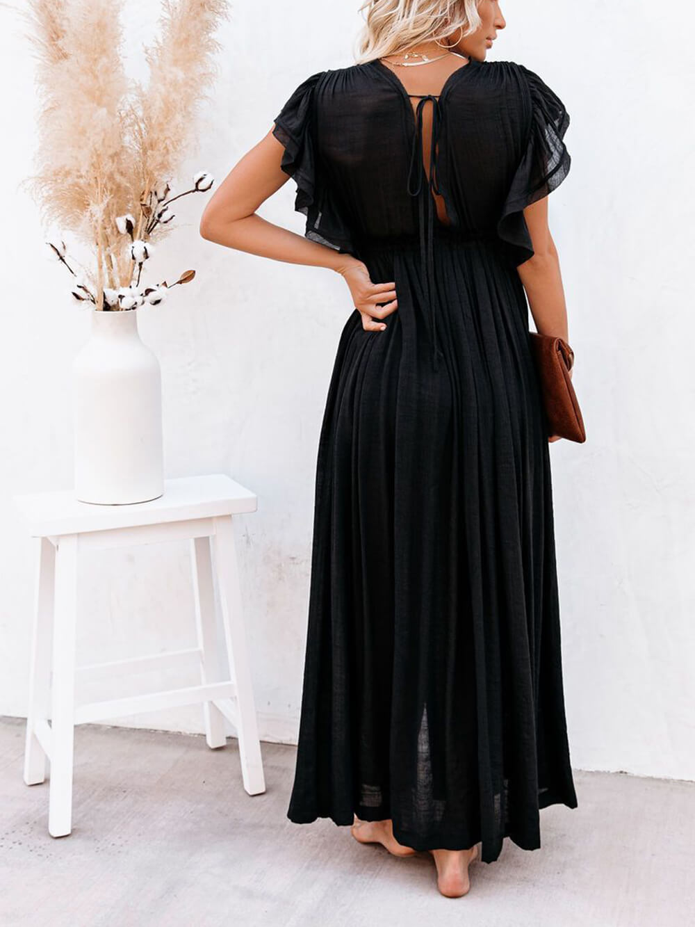 Polished Dress with an Effortless Classic Look