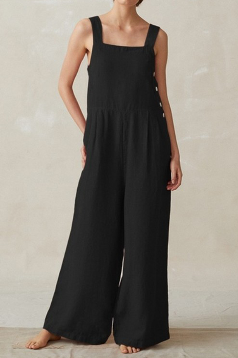 Sophisticated Garment with a Clean Classic Look