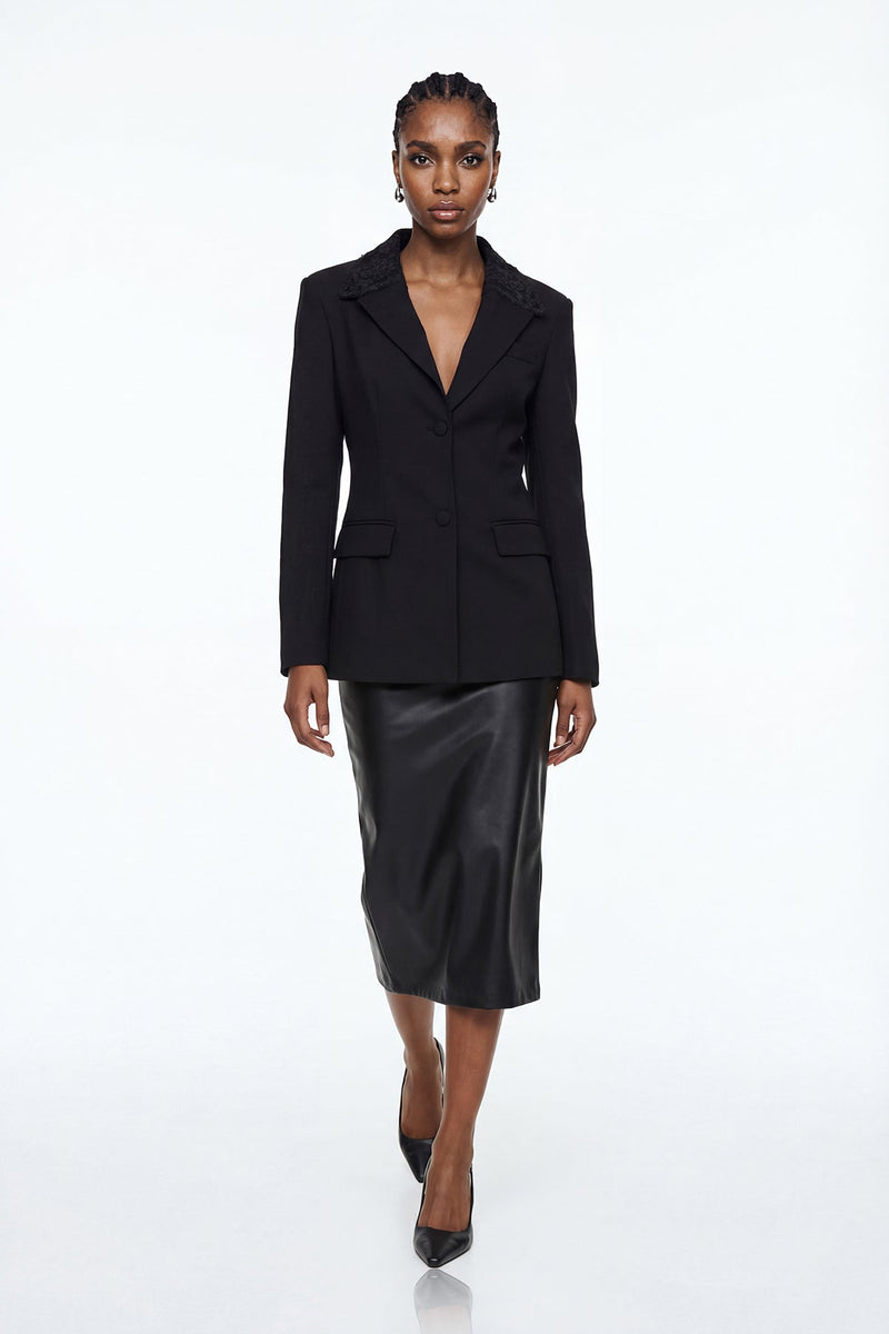 Gracefully Styled Garment for Any Occasion