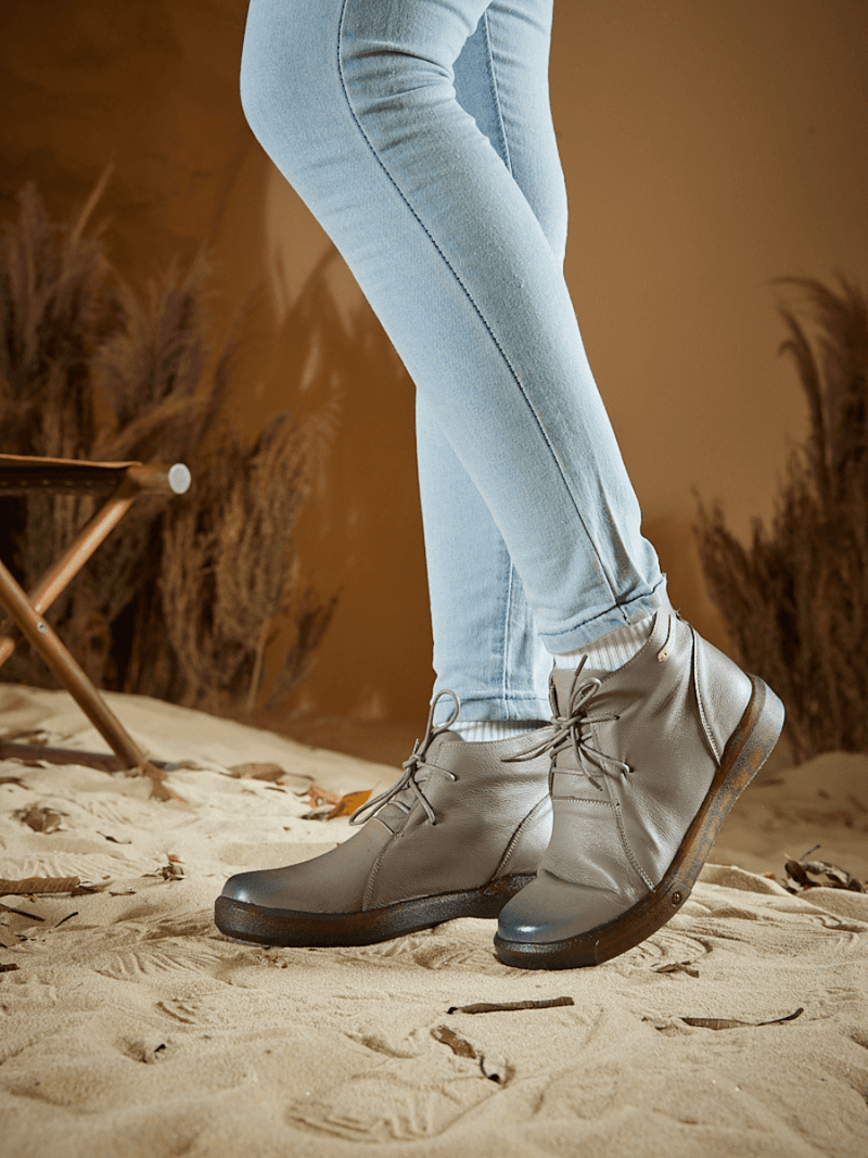 Polished Boots with an Effortless Classic Look