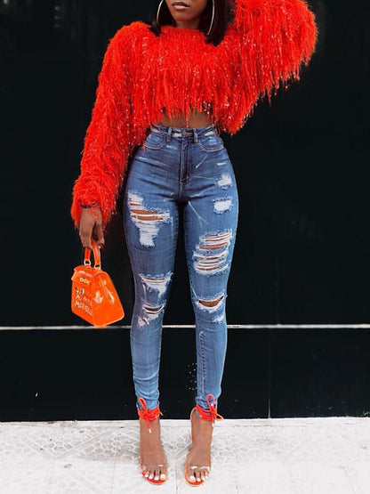 Well Tailored Sweater with a Graceful Silhouette