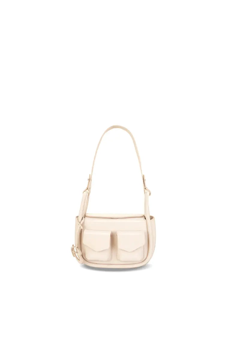Gracefully Styled Bag for Any Occasion