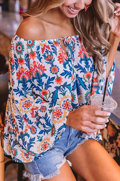 A Vintage Style Top with Delicate Timeless Details