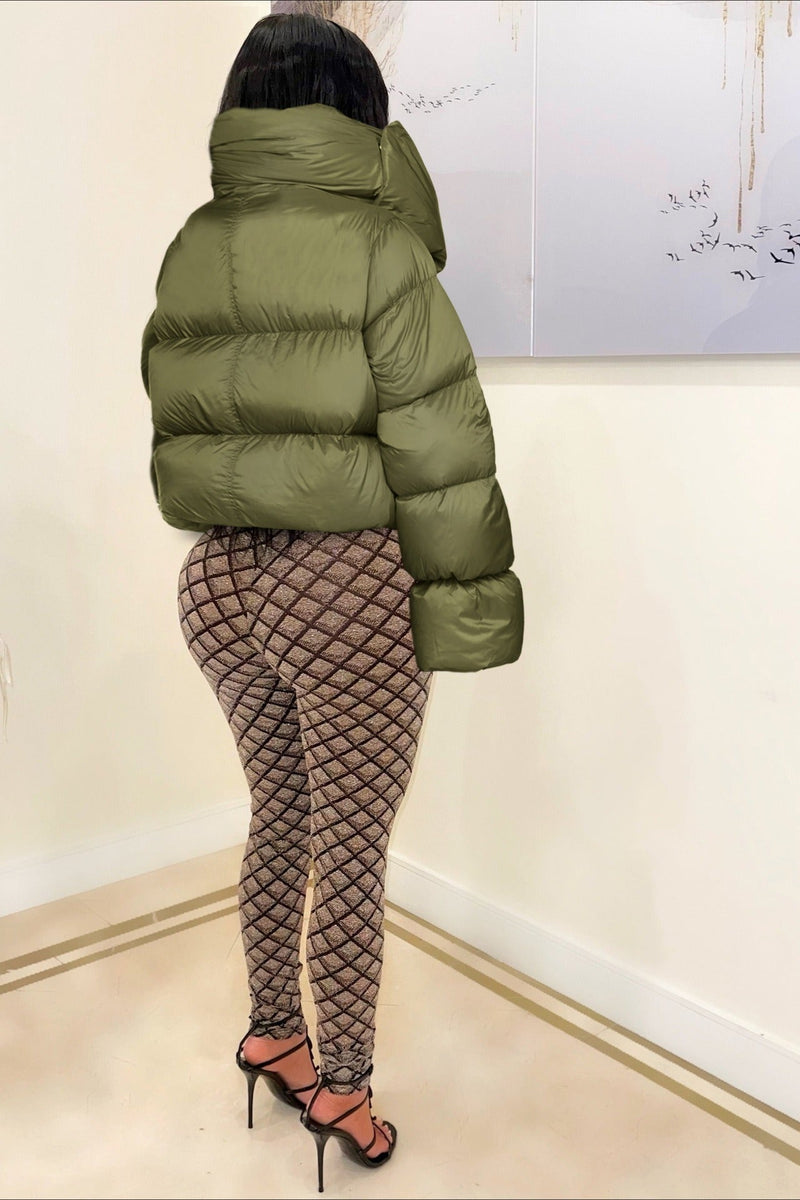 Effortlessly Elegant Jacket with a Timeless Design