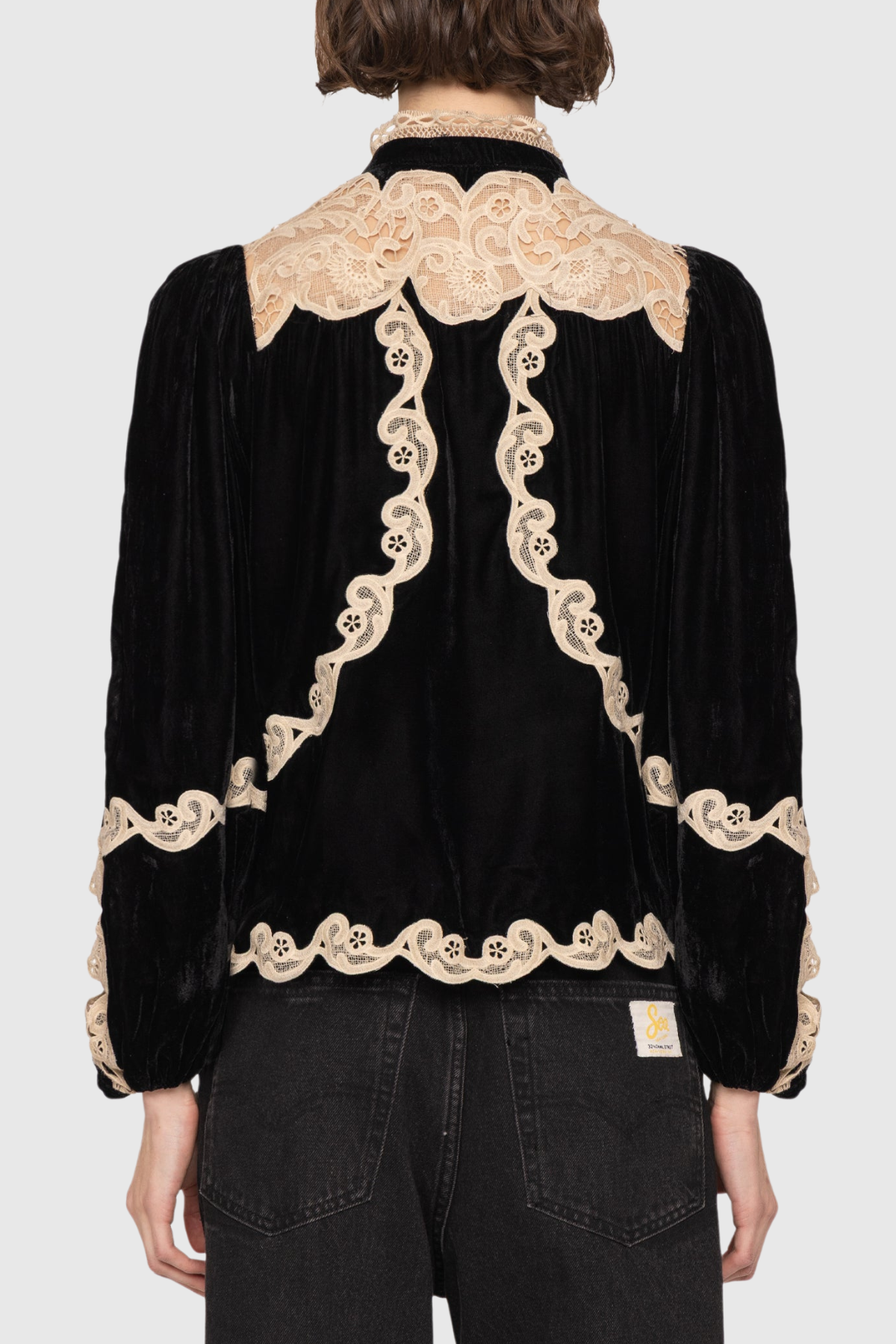 Beautifully Finished Blouse in a Timeless Design