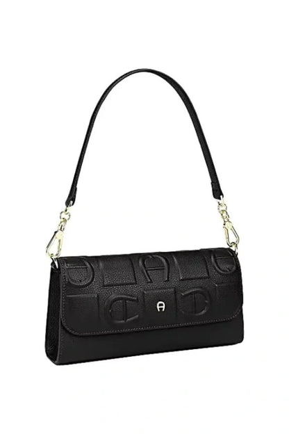 Well Tailored Bag with a Graceful Silhouette
