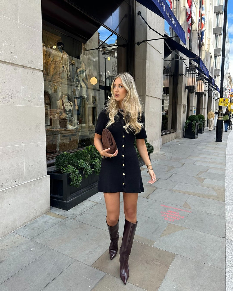 Sophisticated Dress with a Clean Classic Look