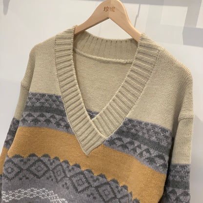 Beautifully Finished Sweater in a Timeless Design
