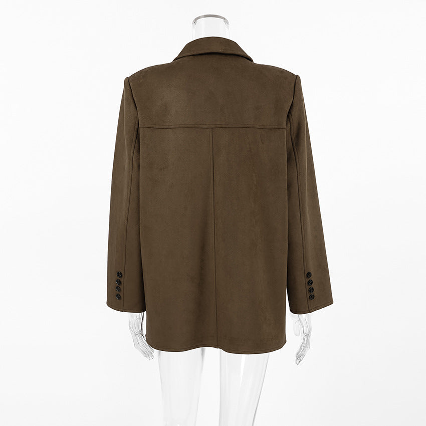 Effortlessly Elegant Jacket with a Timeless Design
