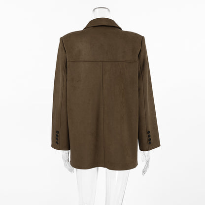 Effortlessly Elegant Jacket with a Timeless Design