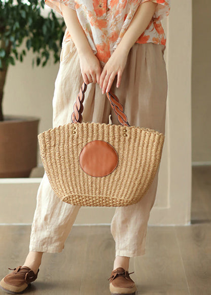 Well Tailored Pants with a Graceful Silhouette