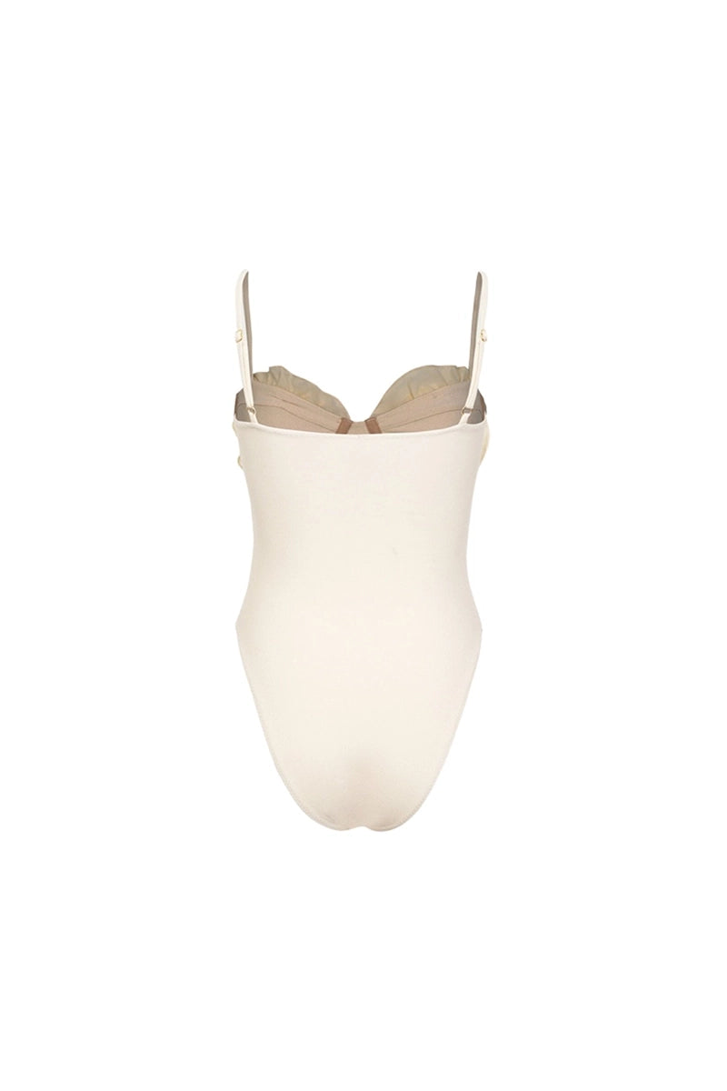 Effortlessly Elegant Swimsuit with a Timeless Design