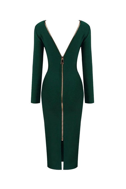 Gracefully Styled Dress for Any Occasion