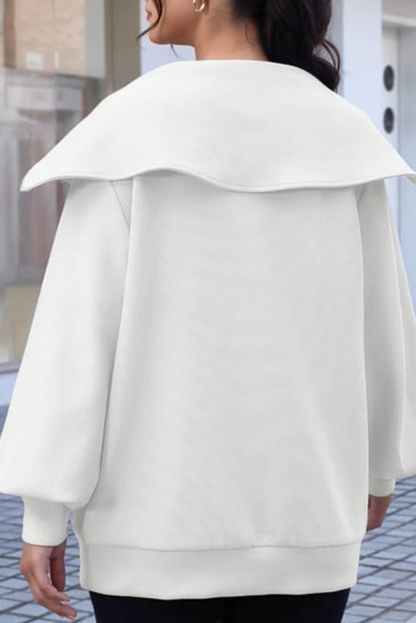Effortlessly Elegant Jacket with a Timeless Design