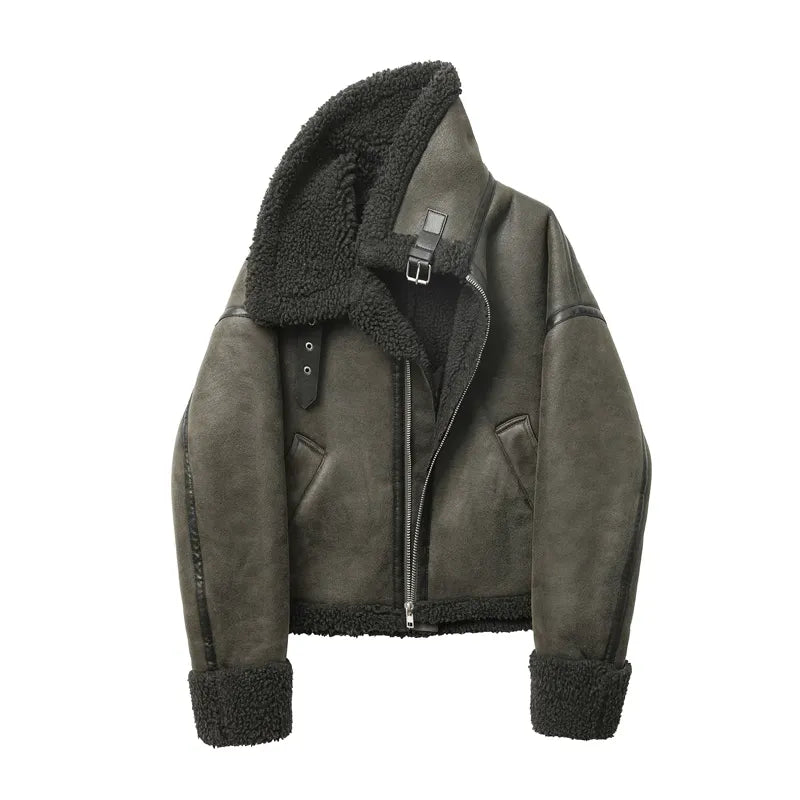 Gracefully Styled Jacket for Any Occasion