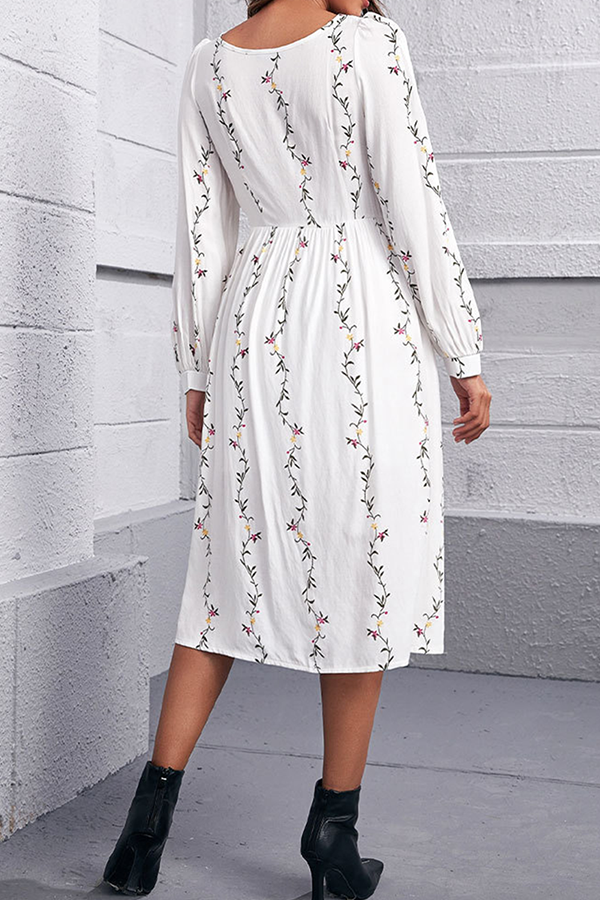 Elegantly Styled Dress for Everyday Wear