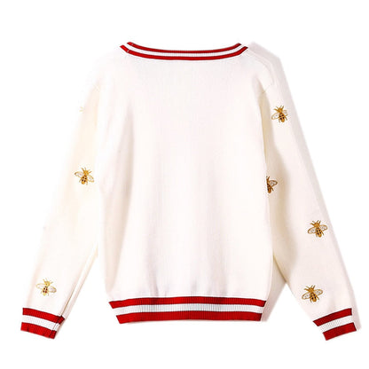Effortlessly Elegant Cardigan with a Timeless Design