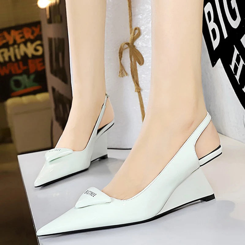 Classic Vintage & Enduringly Stylish Heels