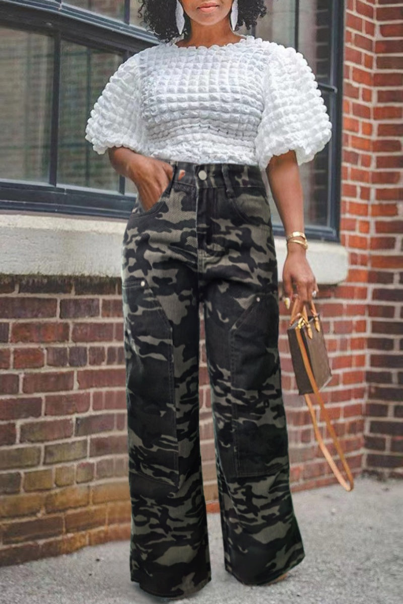 Well Tailored Garment with a Graceful Silhouette