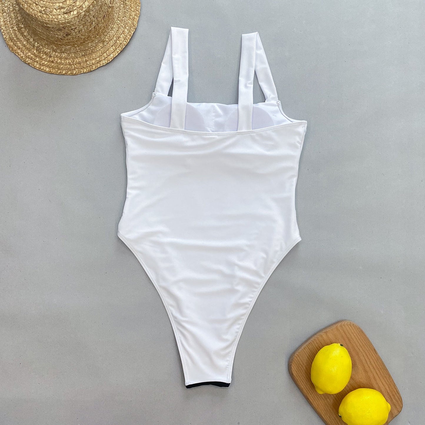 Polished Top with an Effortless Classic Look