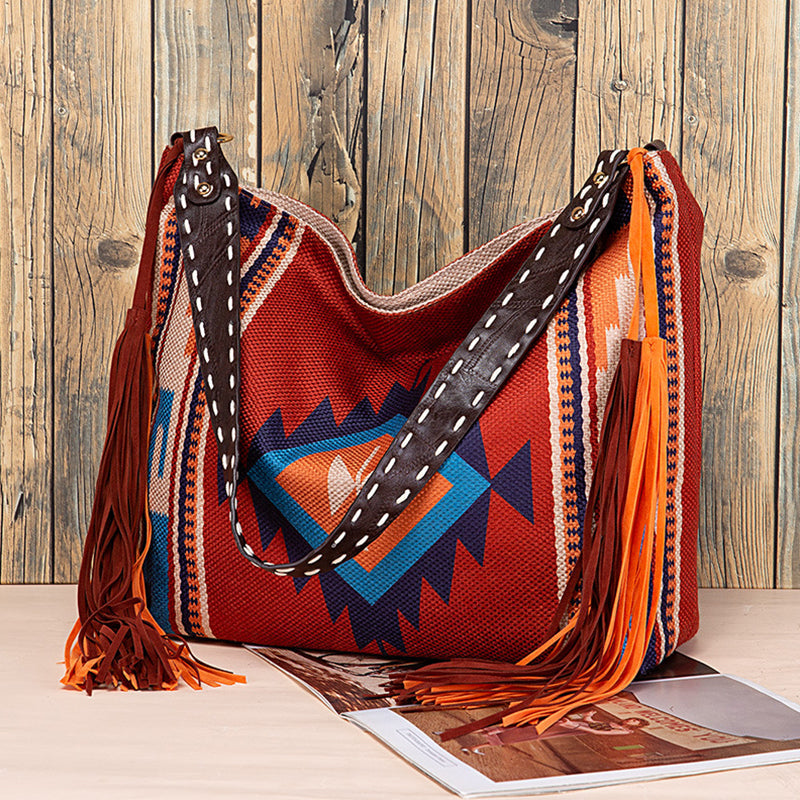 Effortlessly Elegant Bag with a Timeless Design
