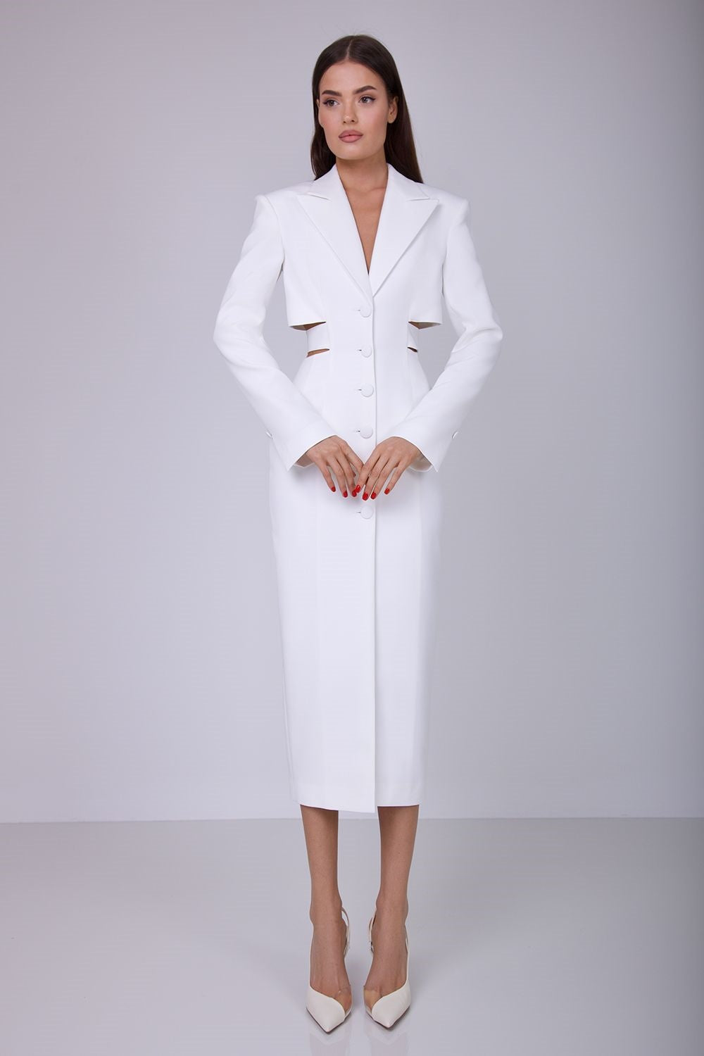 Beautifully Finished Dress in a Timeless Design