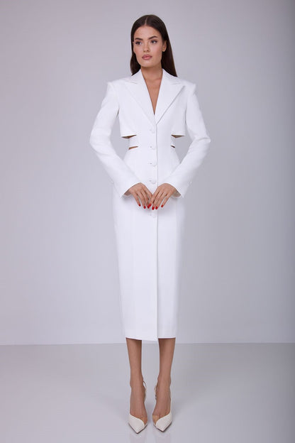 Beautifully Finished Dress in a Timeless Design