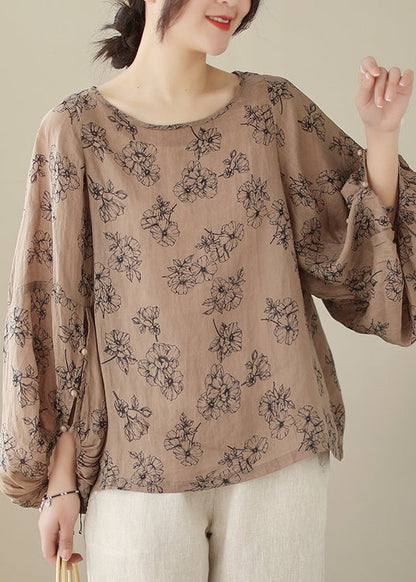 Classic Vintage Shirt with a Flattering Fit