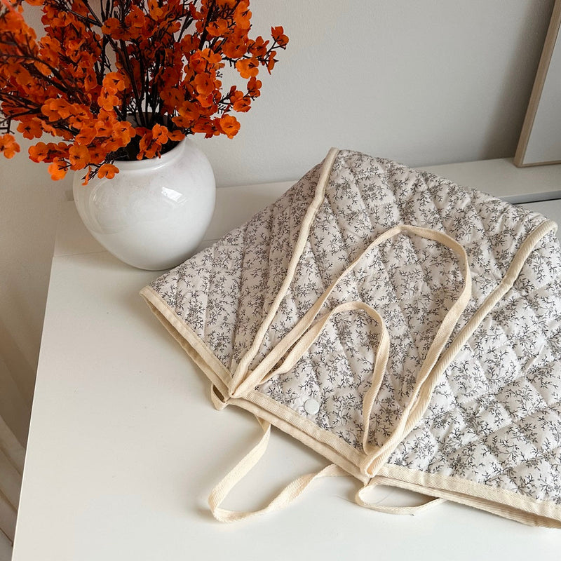 Elegantly Styled Bag for Everyday Wear