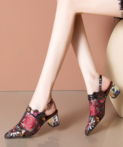 Well Tailored Sandals with a Graceful Silhouette