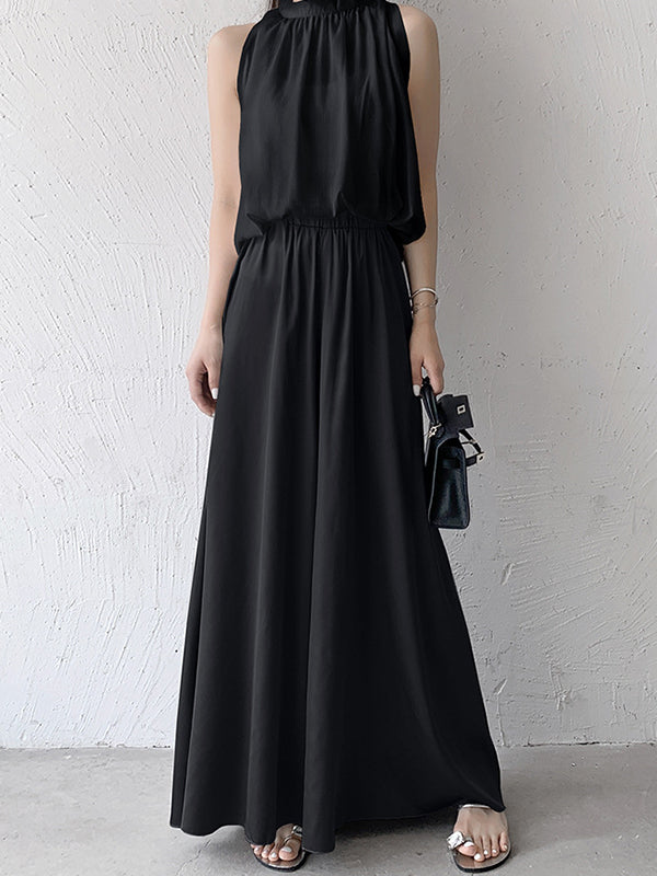 Well Tailored Pants with a Graceful Silhouette