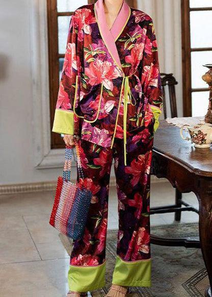 Effortlessly Elegant Garment with a Timeless Design