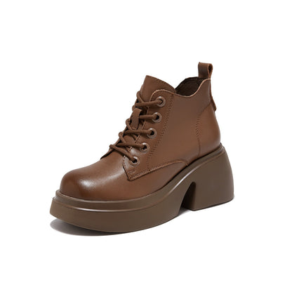 Gracefully Styled Boots for Any Occasion