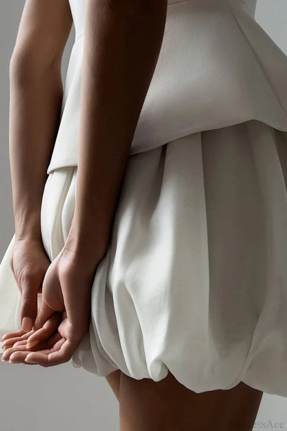 Well Tailored Garment with a Graceful Silhouette