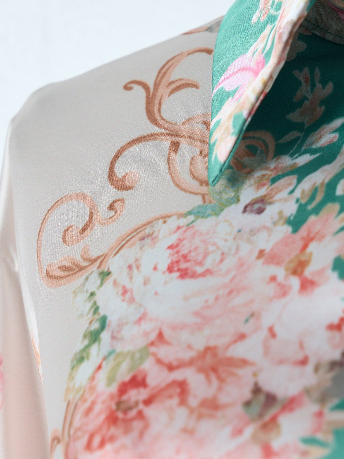 Sophisticated Shirt with a Clean Classic Look