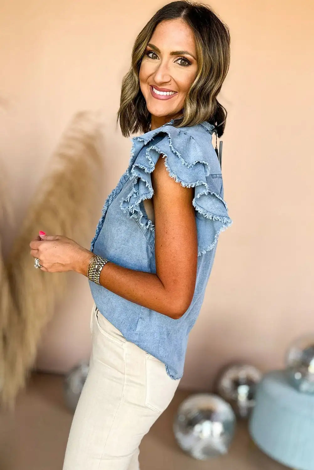 Classic Vintage Top with a Flattering Fit
