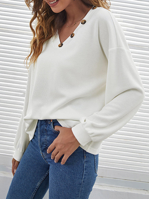 Sophisticated T-Shirt with a Clean Classic Look