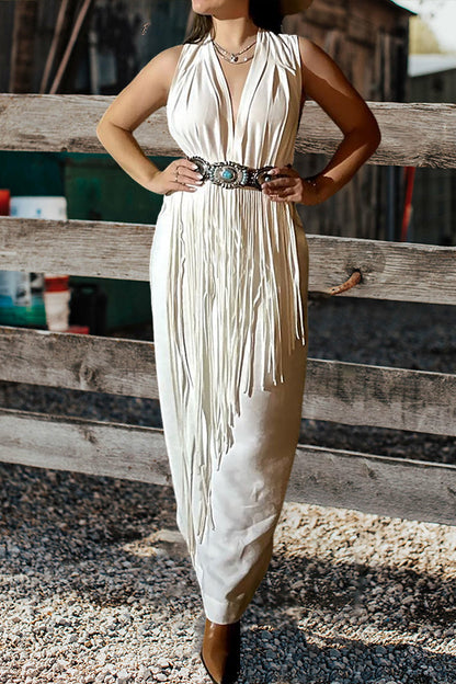Beautifully Finished Dress in a Timeless Design