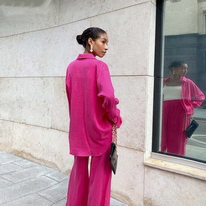 Well Tailored Trousers with a Graceful Silhouette