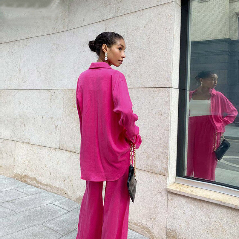 Well Tailored Trousers with a Graceful Silhouette
