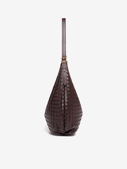 Beautifully Finished Bag in a Timeless Design