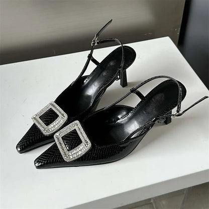 Beautifully Finished Heels in a Timeless Design