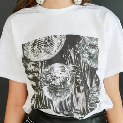 Beautifully Finished T-Shirt in a Timeless Design