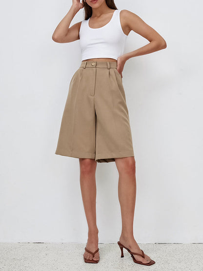 Classic Vintage Pants with a Flattering Fit