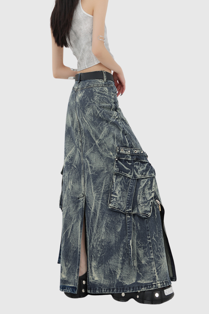 Gracefully Styled Garment for Any Occasion