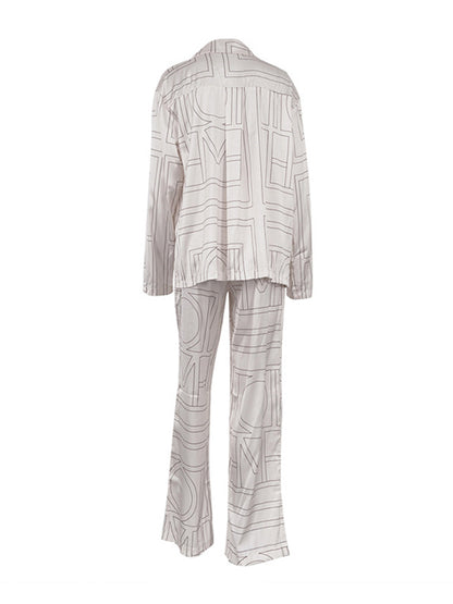 Polished Blouse with an Effortless Classic Look