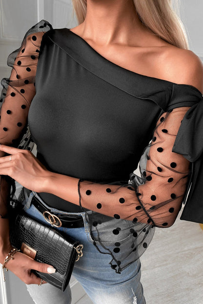 Classic Vintage & Enduringly Stylish Top