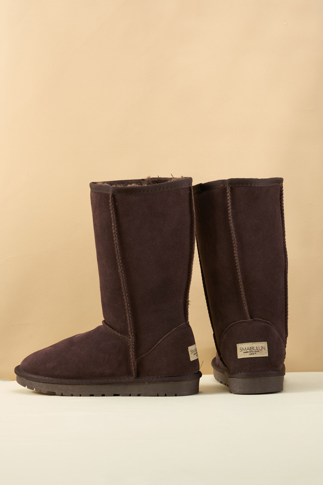 Well Tailored Boots with a Graceful Silhouette